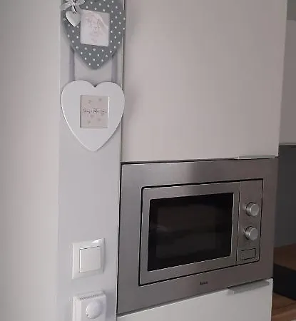 Apartment Lenovo *